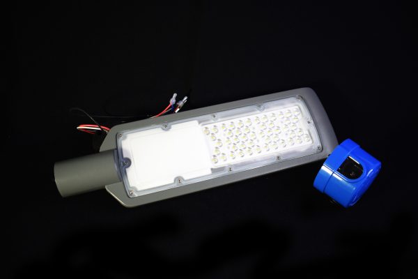LÁMPARA LUMINARIA 50W 6500K GR1119A C FT LEXMANA