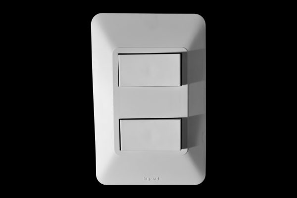 interruptor doble legrand elite blanco