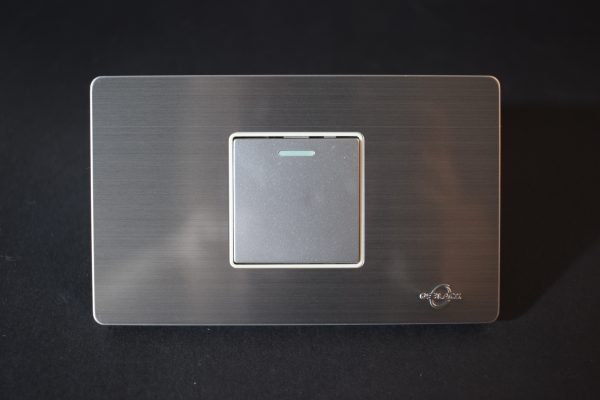 interruptor osblack plateado