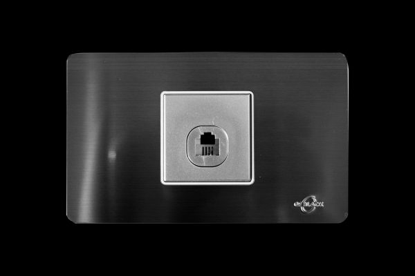 toma telefono osblack plateado