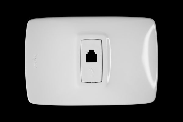 toma telefono arquea legrand